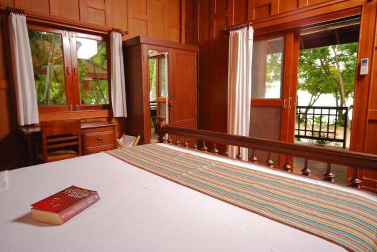 Baan Mai Beachfront Lone Island Phuket Εξωτερικό φωτογραφία